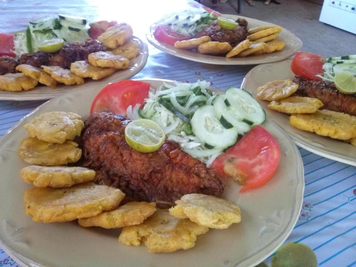 Mandinga Número Uno San Blas Islands - Private Cabin Over-The-Ocean Including Meals מראה חיצוני תמונה