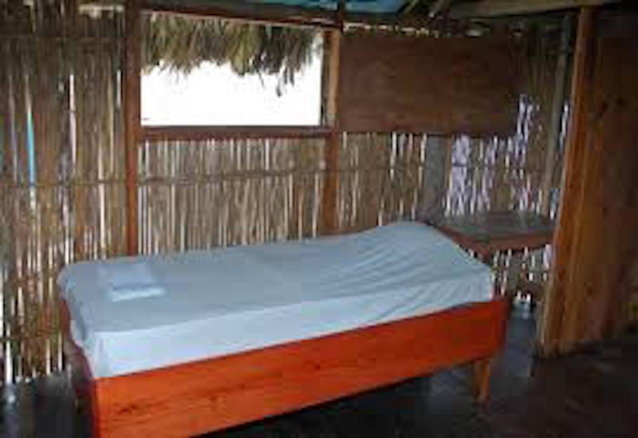 Mandinga Número Uno San Blas Islands - Private Cabin Over-The-Ocean Including Meals מראה חיצוני תמונה